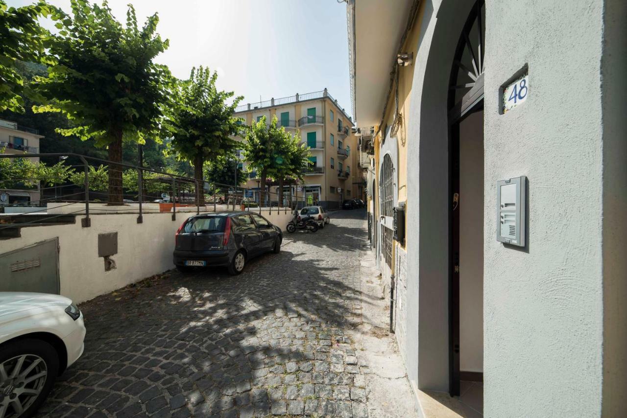 Casa Taiani Amalfi Coast Daire Vietri Dış mekan fotoğraf